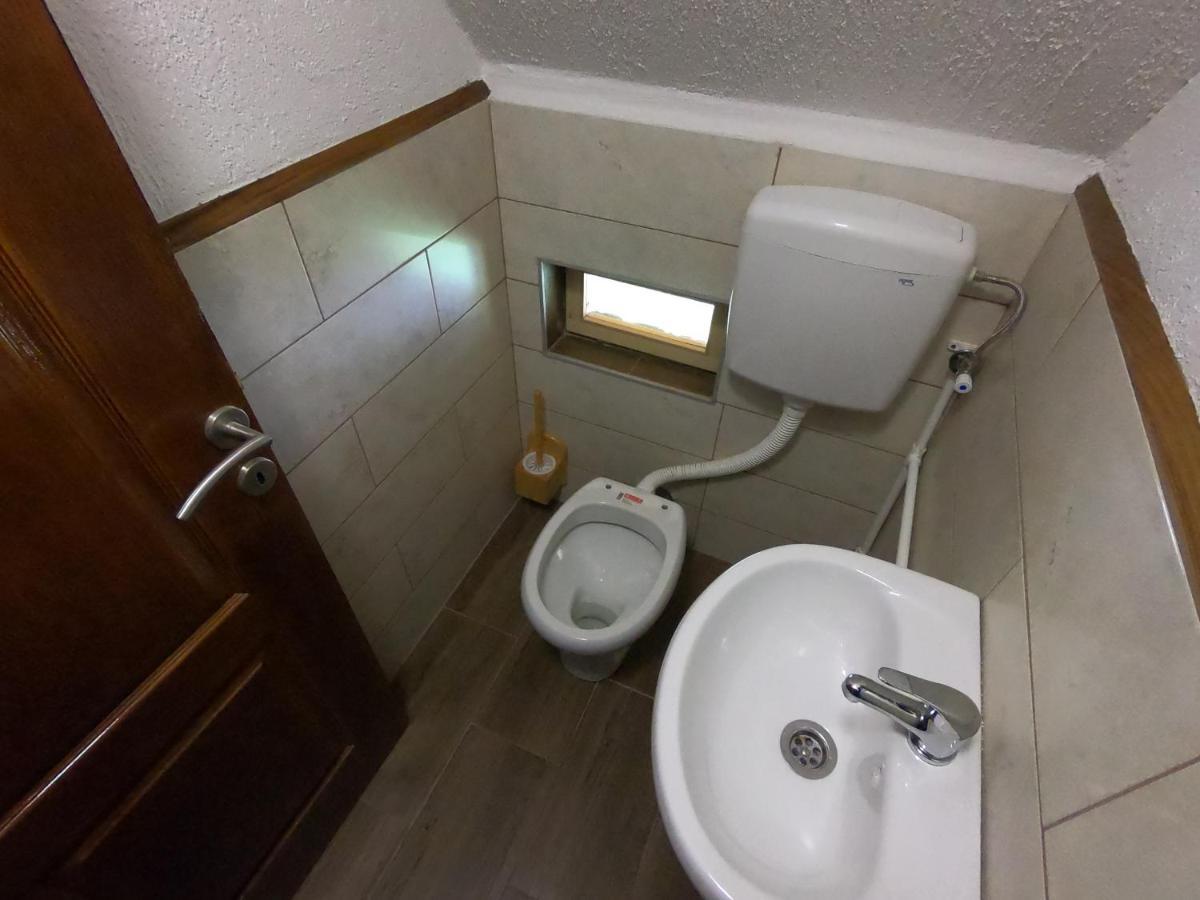 Guest House Tara Жабляк Экстерьер фото